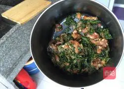 Illustration of how to make the first steamed bun masterpiece of the Hand Can Party 3