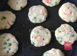 Illustration of how to make shrimp, potato and yam cake 8