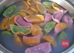 Illustration of how to make colorful dumplings 6