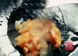 Illustration of how to make golden glutinous rice balls 4