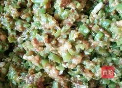 Illustration of how to make colorful buns 12