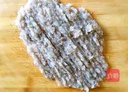 Illustration of how to make shrimp wontons 2