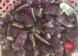 Illustration of how to make lentil stuffed rice 1