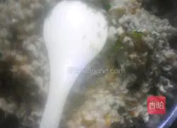 Illustration of how to make egg fried rice 4