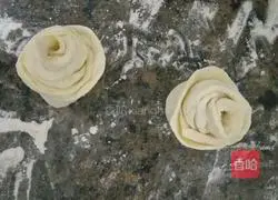 Illustration of how to make colorful pumpkin steamed buns 5