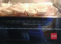 Illustration of how to make crispy steamed bun slices for quick breakfast 6