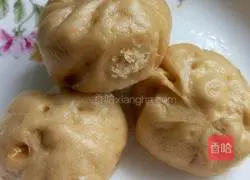 Illustration of how to make brown sugar buns 4