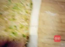 Illustration of how to make scallion oil and five-spice sesame cakes 6