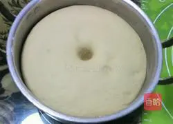 Illustration of how to make bean paste steamed buns 6