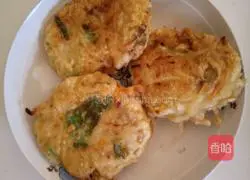 Illustration of how to make potato pancakes 4