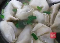 Illustration of how to make onion and meat dumplings 7