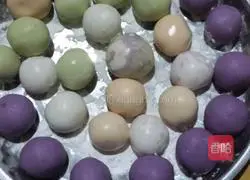 Illustration of how to make colorful glutinous rice balls 4