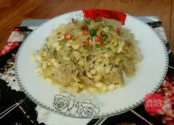 Illustration of how to mix bean sprouts with gluten 7