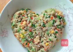 Multi-element fried rice (children's version) recipe 12