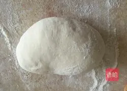 Illustration of how to make steamed buns (stuffed with pork and chives) 4