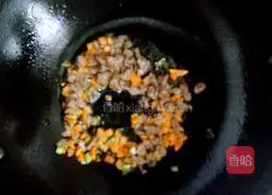 Sunflower Beef Fried Rice Practice illustration 5