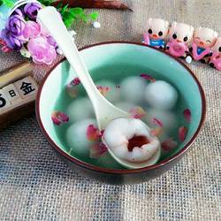 Handmade glutinous rice balls