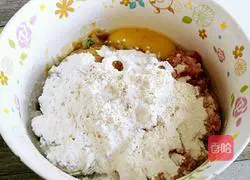 Illustration of how to make fish cakes 3