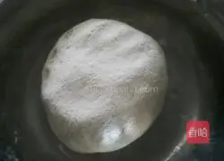 Illustration of making glutinous rice and bean paste cake 5