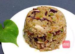 Illustration of how to make squid fried rice 10