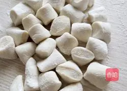 Illustration of how to make leek and egg dumplings 4