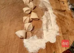 How to make four fresh dumplings Illustration 18