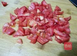 Illustration of how to make tomato and duck egg noodles 9