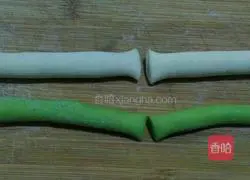 Illustration of how to make hydrangea steamed buns 5