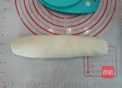Illustration of how to make homemade low-sugar white steamed buns with bread machine 4
