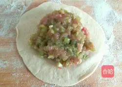 Illustration of how to make celery and pork patties 11