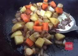 Illustration of how to cook rice in a rice cooker 9