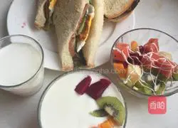 Illustration of how to make a sandwich 9