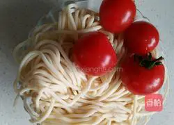 Illustration of how to make noodles with tomato sauce 3