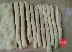  Illustration of how to make milk steamed buns 2