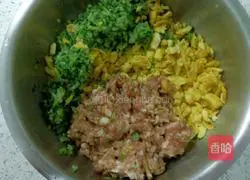 Illustration of how to make cucumber buns 9