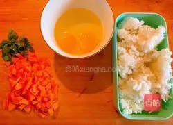Illustration of how to make tomato and egg rice 1