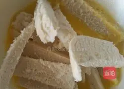 Illustration of spicy egg steamed bun slices (super simple) 2