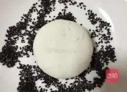 Yam bean paste and sesame cake recipe 12