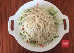 Meat Sauce Noodles Practice illustration 9