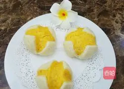 Illustration of how to make pumpkin blossom steamed buns 20