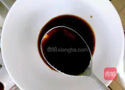 Illustration of how to grill fish with electric pan 3