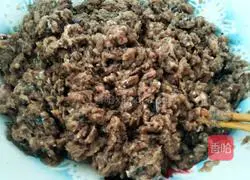 Illustration of how to make Bayu Dumplings 4