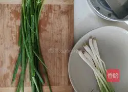 Illustration of how to make noodles with scallion oil and scallion oil 1