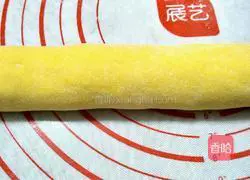 Illustration of how to make pumpkin buns 7