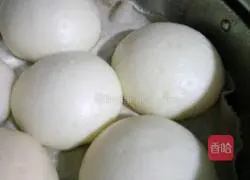 Illustration of how to make steamed buns 8