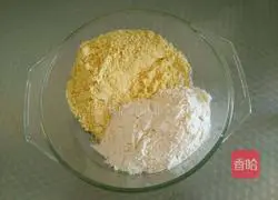 Illustration of how to make Knife-cut honey bean steamed buns 1