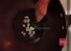 Illustration of how to make braised pork ribs with rice 4