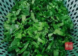 Illustration of how to make kale and lean meat fried rice 5