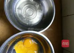 Illustration of how to make fruit cake (electric baking pan version) 2