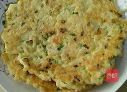 Illustration of how to make rice egg pancake 13